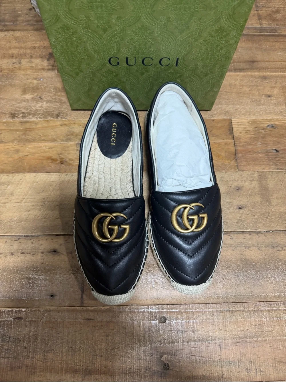 Gucci elegant quilted